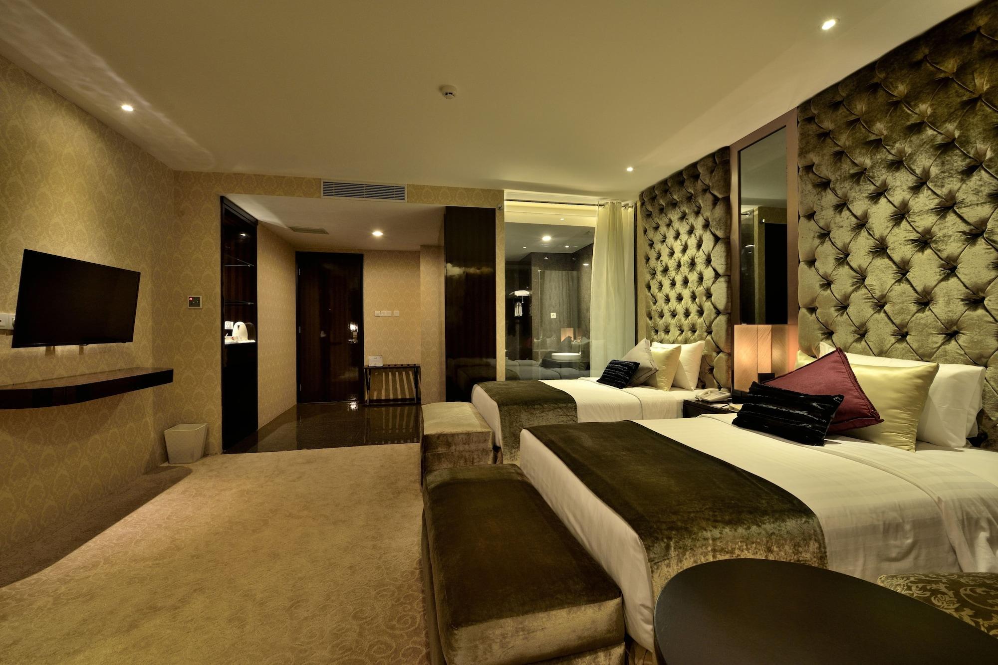 Amaroossa Grande Hotel Bekasi Buitenkant foto